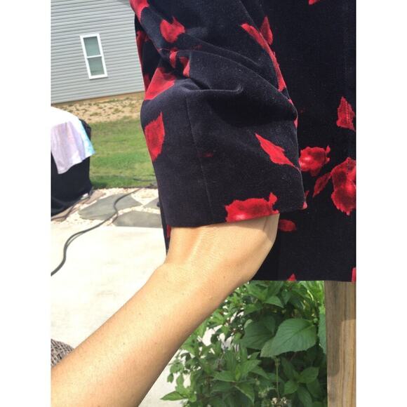 Talbots Womens Velvet Blazer Sz 12p 12 Jacket Black Red Rose Whimsygoth Romantic - Picture 8 of 9